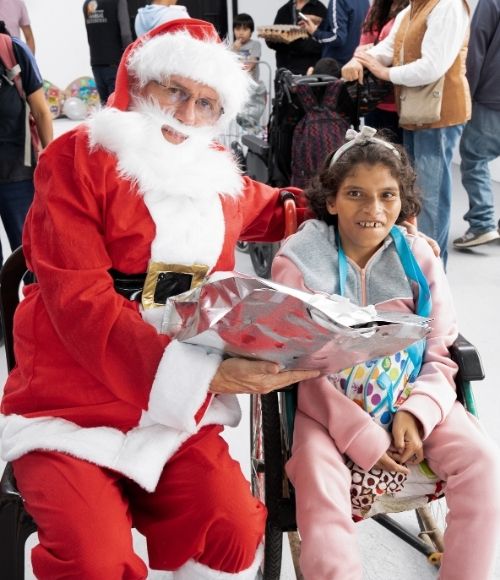 fundaciones para niños en leon xiii